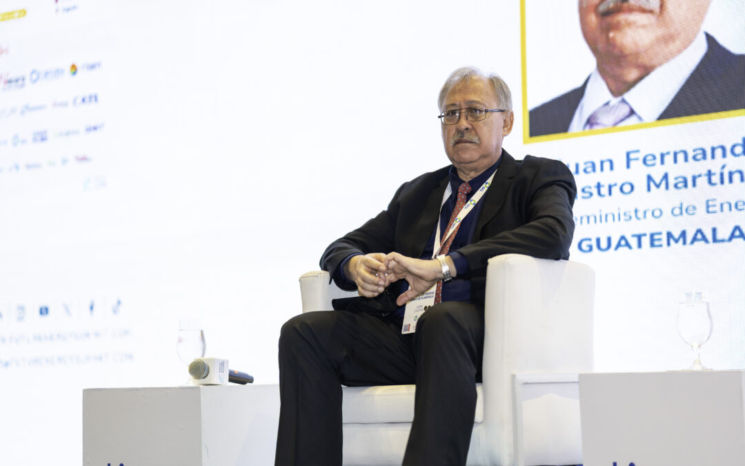 octubre 28, 2025Viceministro de Energía de Guatemala confirmó que ya se vendieron más de 20 pliegos para la licitación de 1400 MW con baterías