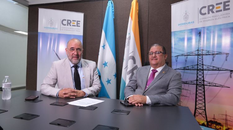 octubre 17, 2025Honduras remite cambios clave a la CREE en la licitación de 1500 MW con almacenamiento