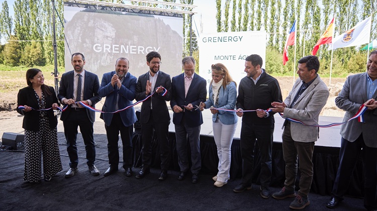 octubre 13, 2025Grenergy coloca la primera piedra de la planta híbrida Monte Águila en la Región del Biobío