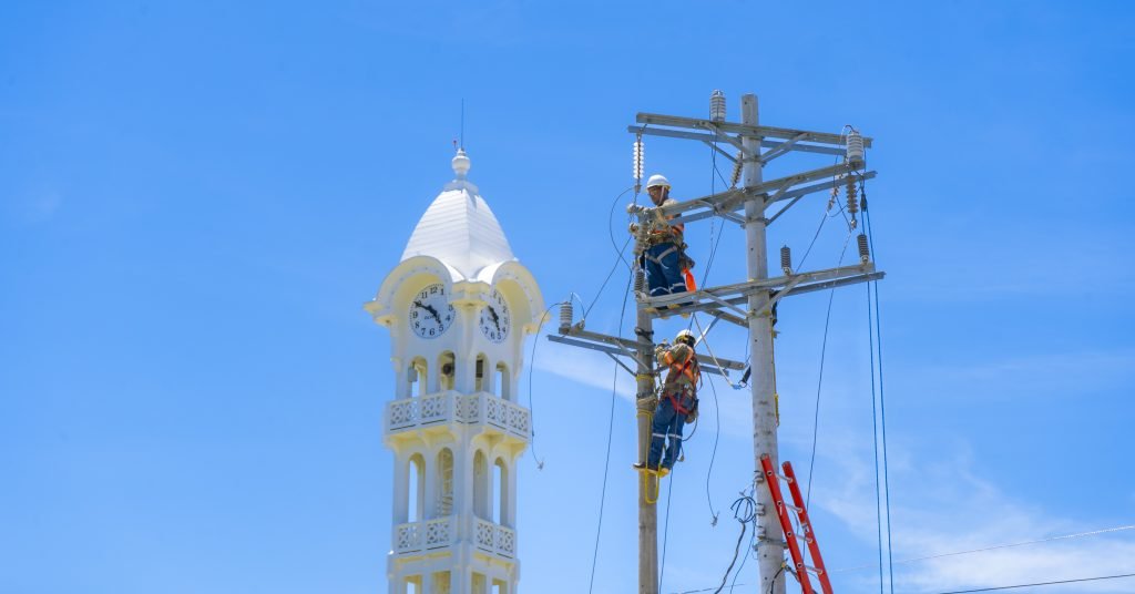 octubre 13, 2025DELSUR integra almacenamiento y redes inteligentes para transformar la distribución eléctrica de El Salvador