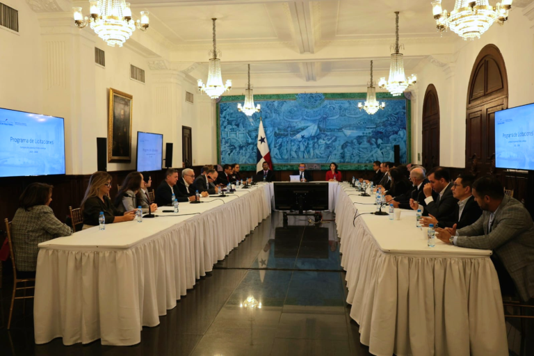 septiembre 18, 2025Panamá extiende su plan de licitaciones y suma almacenamiento como nueva prioridad